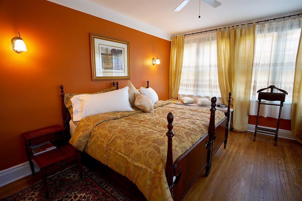 Springbank House Inn Sainte-Catherine Eksteriør billede