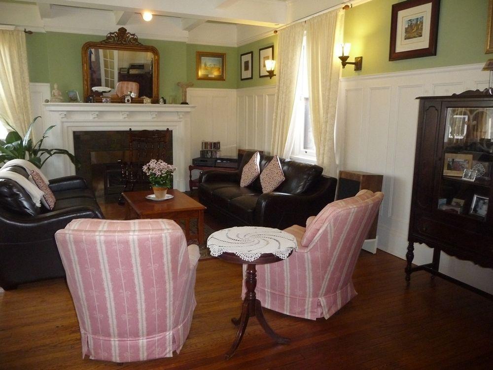 Springbank House Inn Sainte-Catherine Eksteriør billede