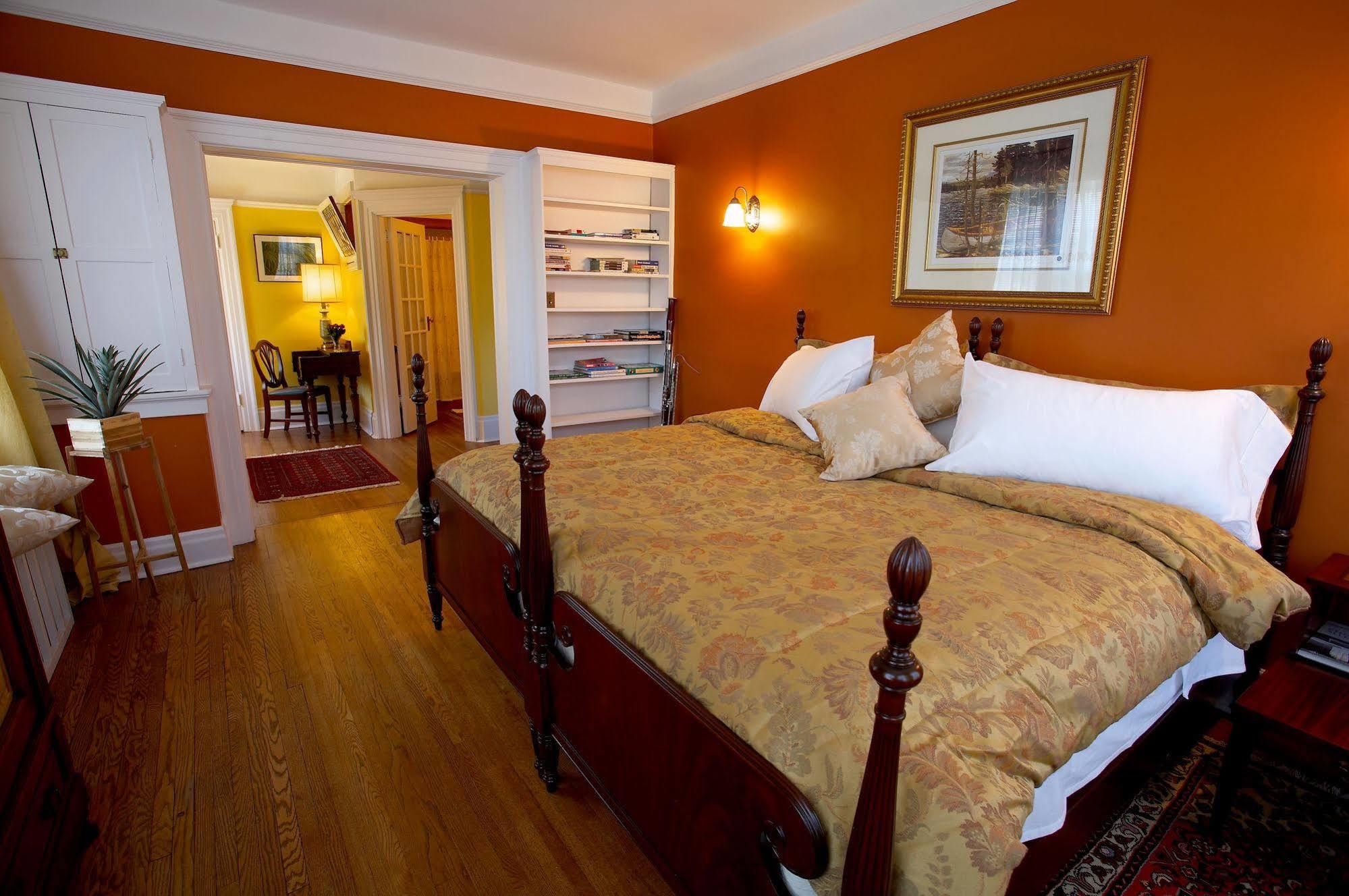 Springbank House Inn Sainte-Catherine Eksteriør billede